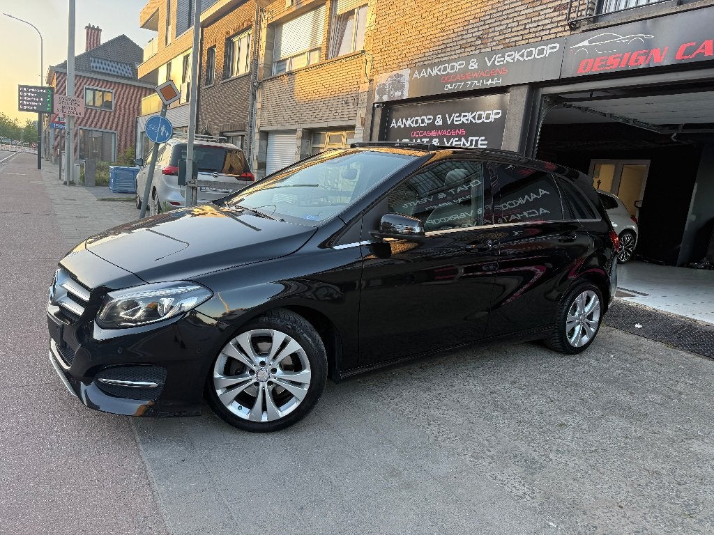 Mercedes B220cdi FULL Panorama Navi Cruise verwarmd leer, Auto's, Mercedes-Benz, Automaat, Monovolume, Zwart, Leder