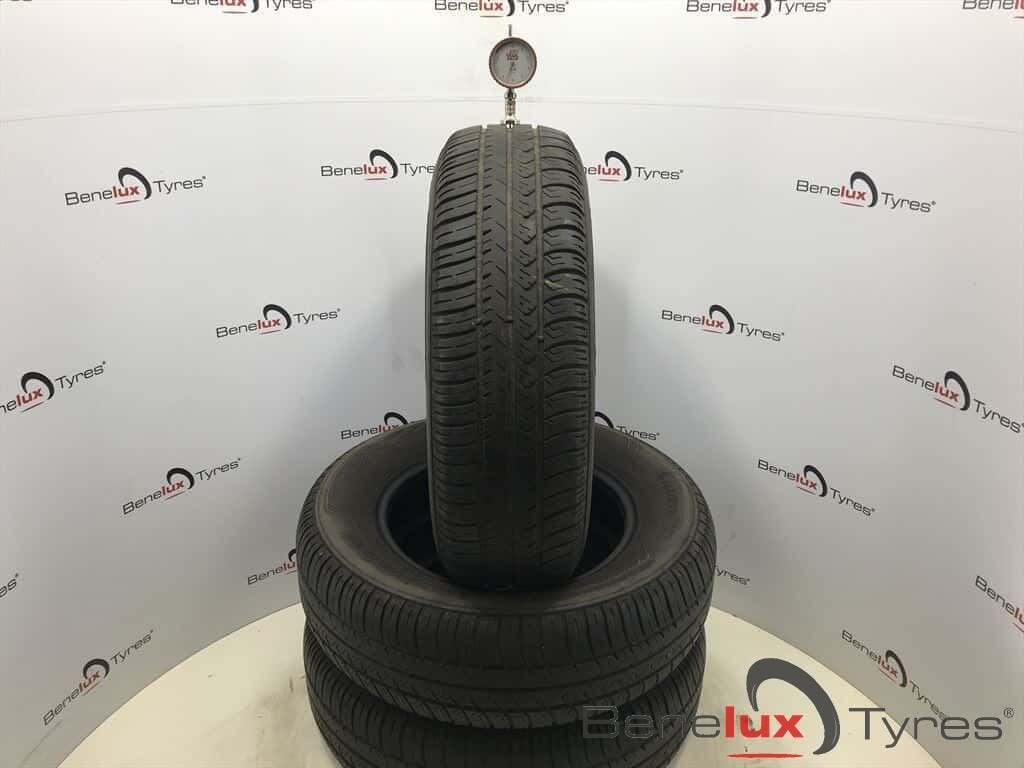 185/70R14 88H Kleber Viaxen AS 185/70 R14 185/70/14, Auto-onderdelen, Banden en Velgen, Ophalen, 14 inch, Gebruikt, -