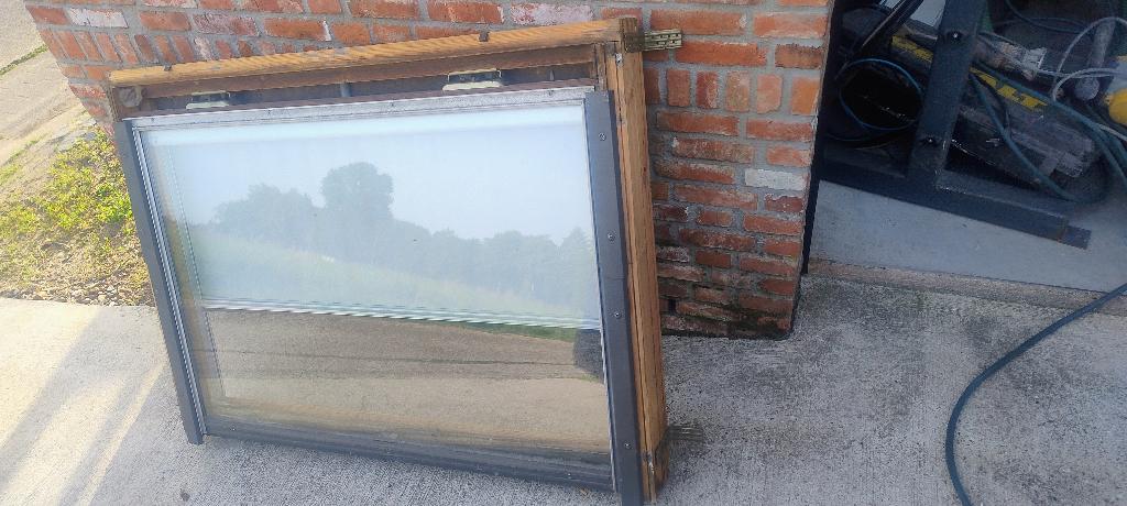 Velux GGL 7 ( UK 04), Bricolage & Construction, Double vitrage, Lucarne, Enlèvement, Utilisé