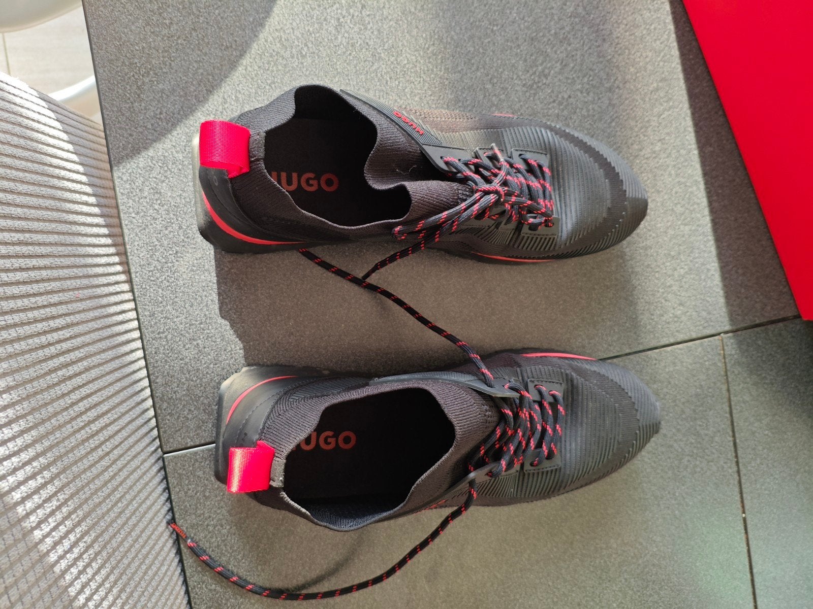 Chaussures HUGO BOSS, Sports & Fitness, Basket, Enlèvement, Comme neuf, Chaussures