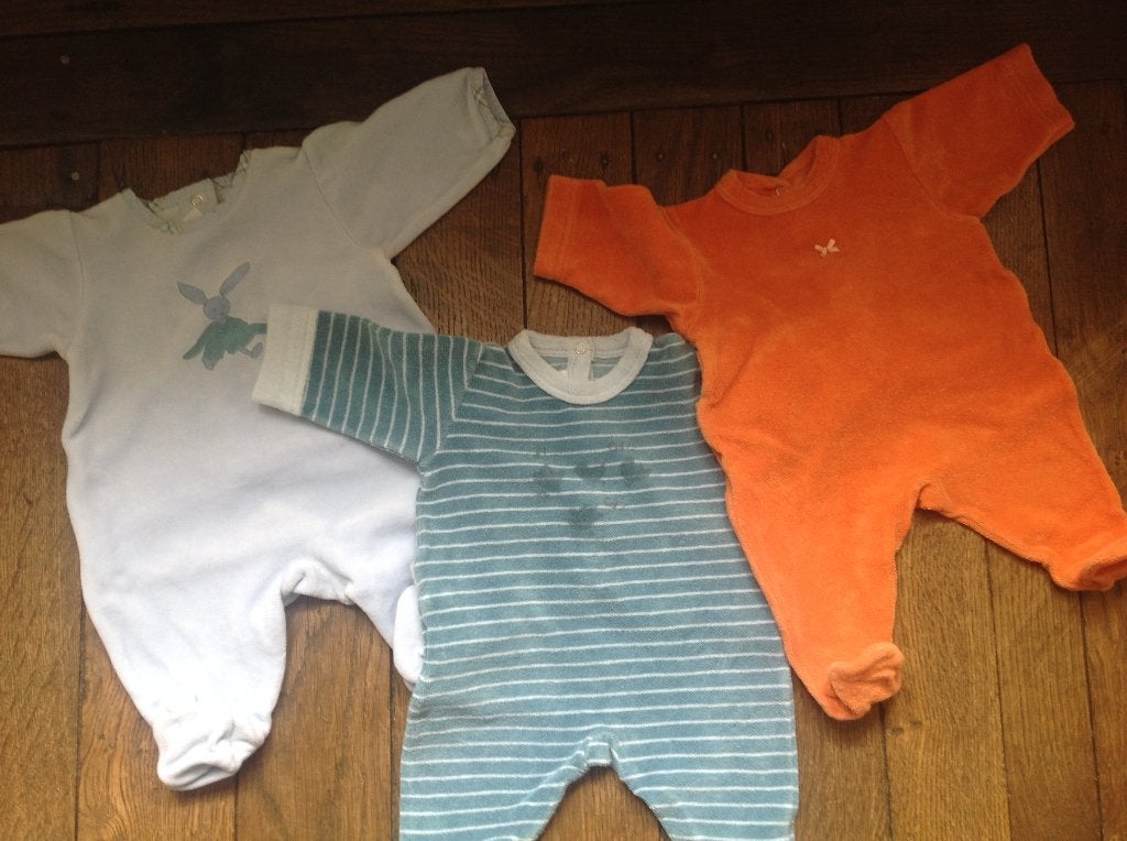 Lot Pyjamas / Sous-vêtements bébé 1 mois, Kinderen en Baby's, Ophalen, Gebruikt, Maat 56