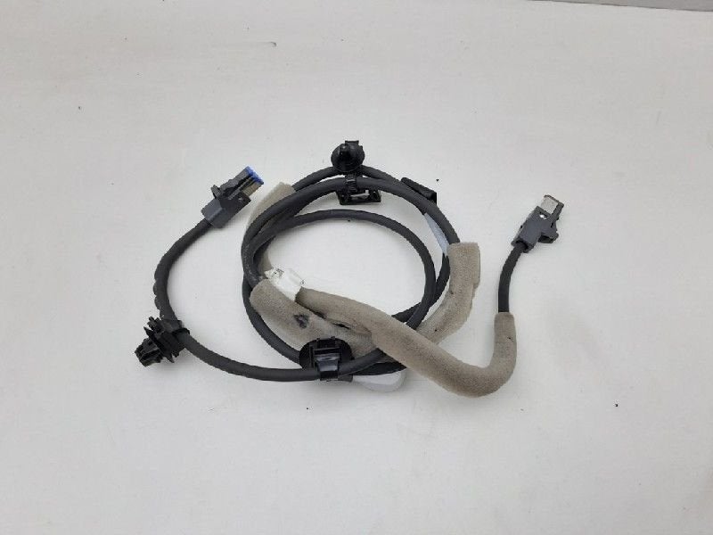 CABLE Toyota Yaris III (P13) (|3910661M10|1135892|), Utilisé, Toyota