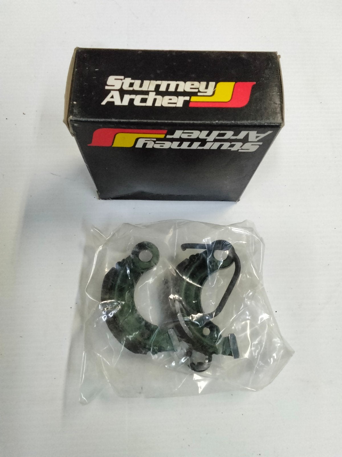 Archer Sturmey, Enlèvement ou Envoi