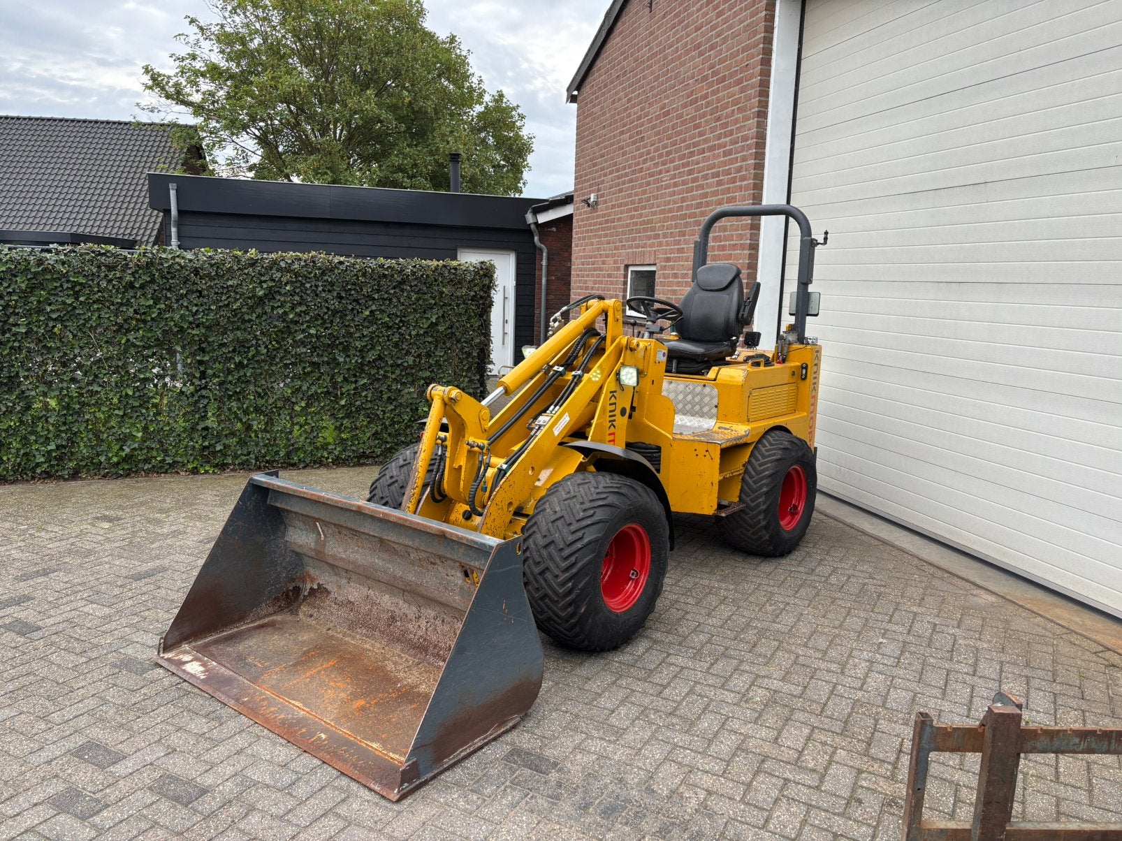 Knikmops KM250 Kniklader Wiellader, Ophalen