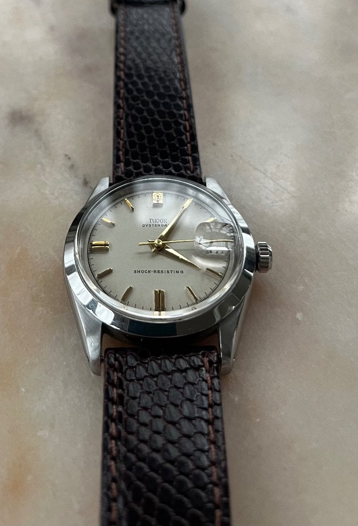 Tudor 7962, Bijoux, Sacs & Beauté, Montres | Hommes, Montre-bracelet, Rolex, Enlèvement ou Envoi, Cuir