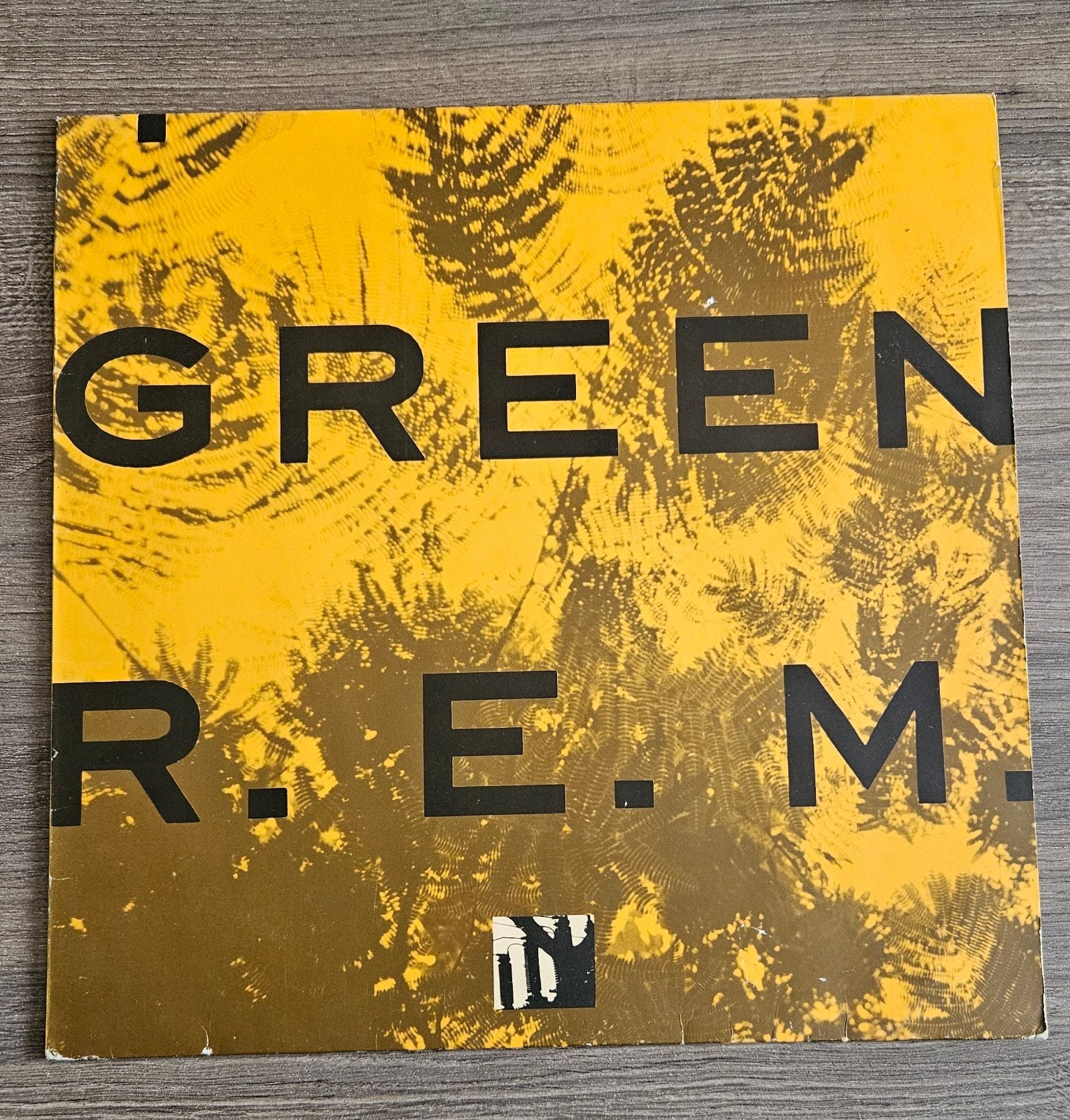 Green R.E.M, Ophalen