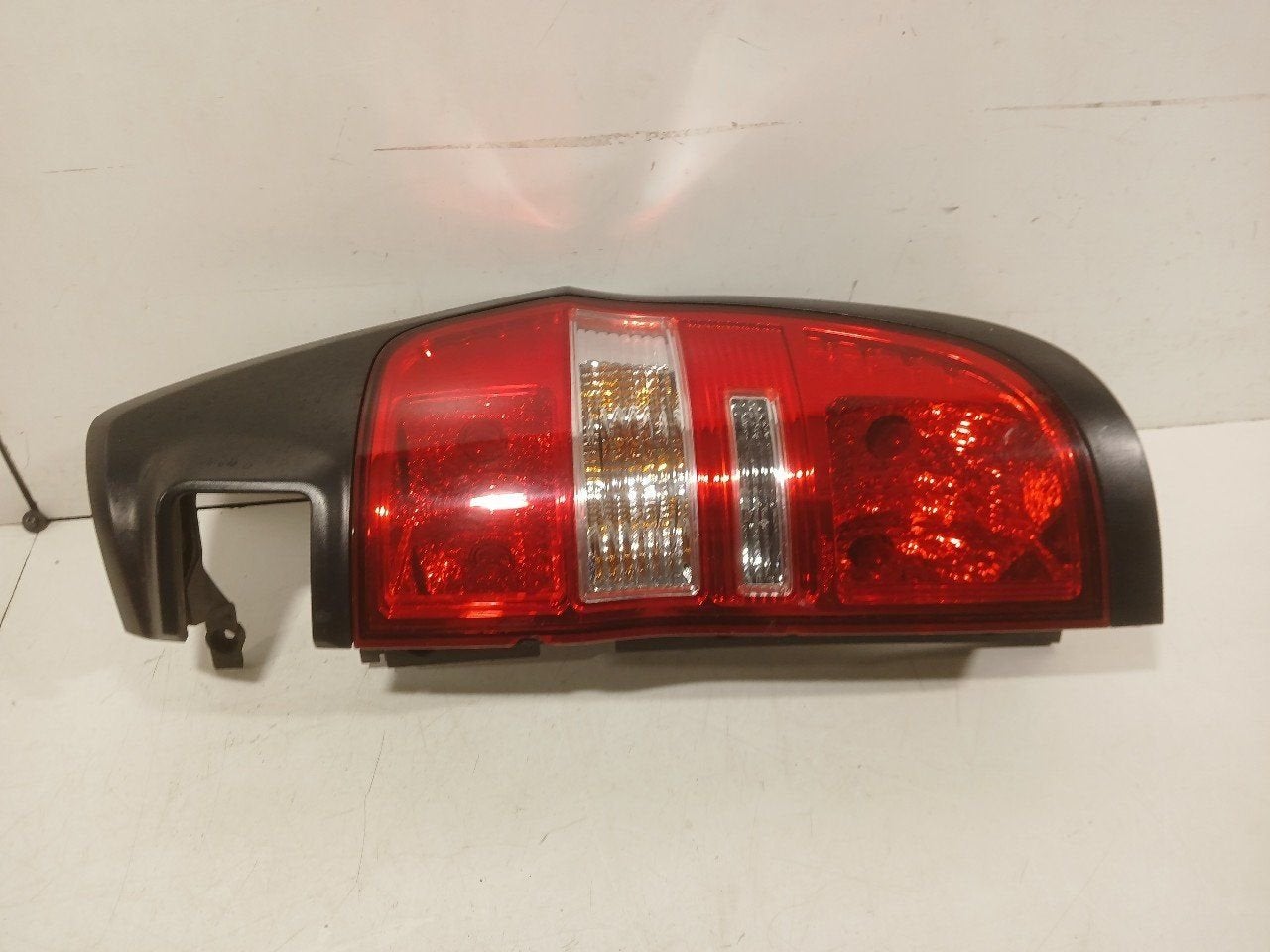 Achterlicht carrosserie rechts Hyundai H 300, Onderdelen@venauto.nl, Van der Ven Autorecycling B.V., Gebruikt, Ettenseweg 76, 4706 PB Roosendaal, The Netherlands