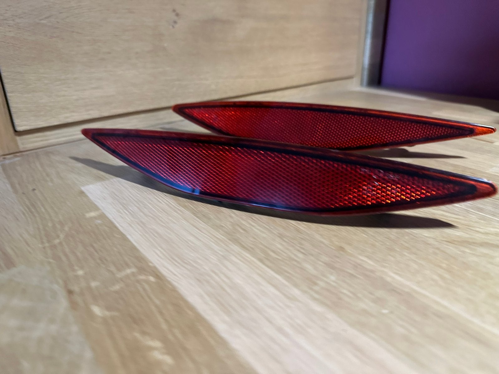 RÉFLECTEURS POUR PARE CHOC ARRIÈRE GOLF7 DE 2015, Autos : Pièces & Accessoires, Enlèvement