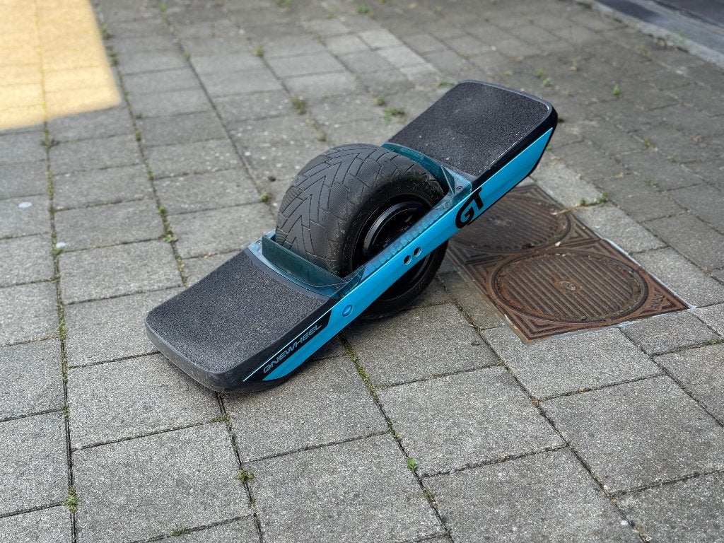 Onewheel GT met tal van extra's, Ophalen, Zo goed als nieuw, Skateboard