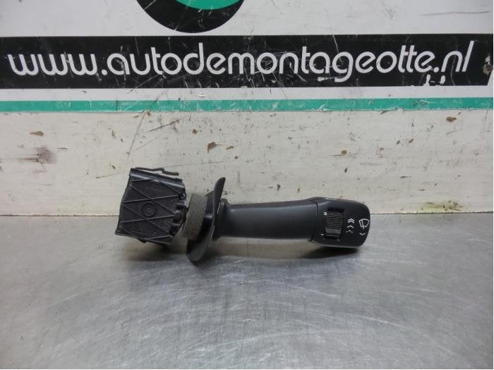 Commutateur essuie-glace d'un BMW 5-Serie (5-Serie 95-), -, 3 mois de garantie, Utilisé, -