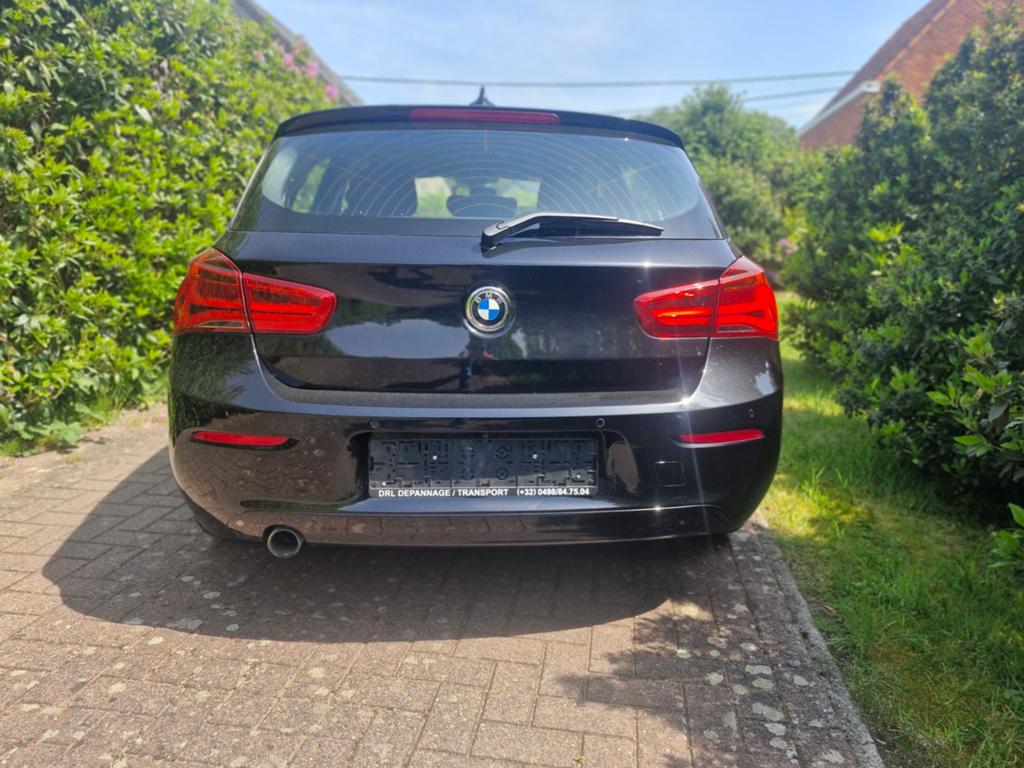 Bmw 118i automaat euro6 2018 67dkm reeds gekeurd vvk garanti, Testrit aan huis, Zwart, 5 deurs, 3 cilinders