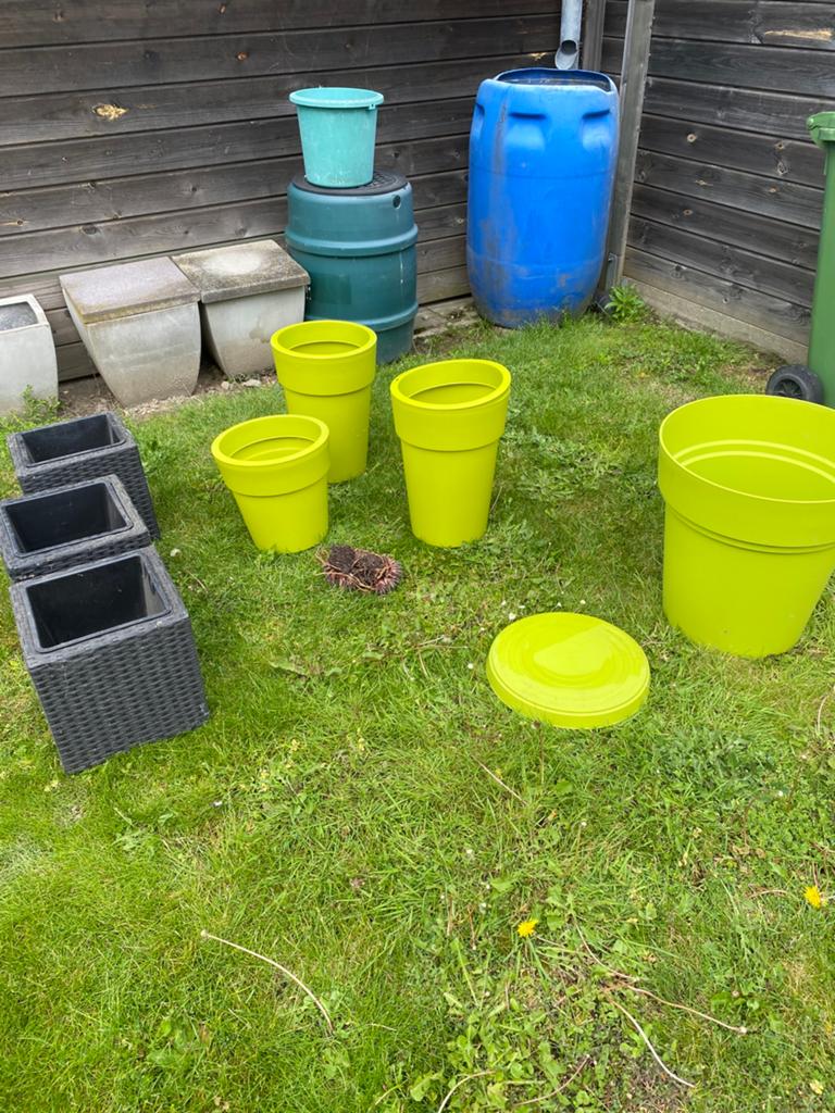 Pots de fleurs en plastique, Jardin & Terrasse, Enlèvement, Comme neuf