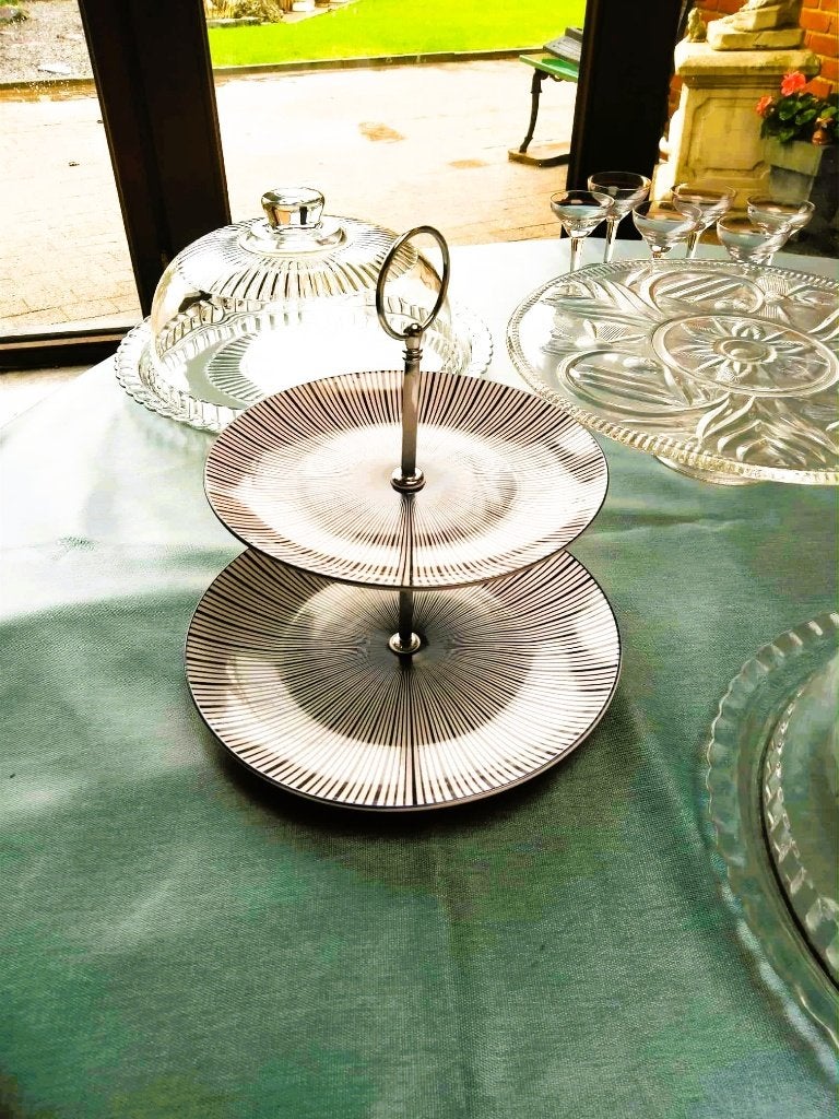2‑laagse etagère in New Bone China porselein., Ophalen of Verzenden