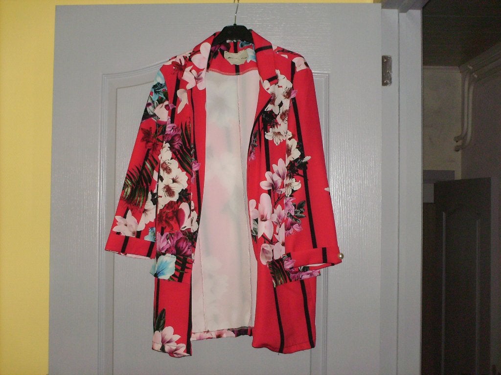 a vendre veste été pour dame, Promo textil, Ophalen of Verzenden, Nieuw, Rood