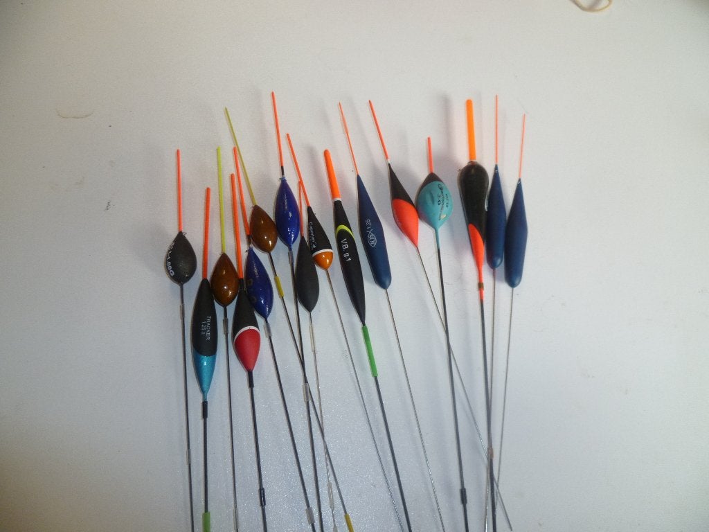 16 Flotteurs de pêche, Enlèvement ou Envoi, Comme neuf, Flotteur ou Plomb