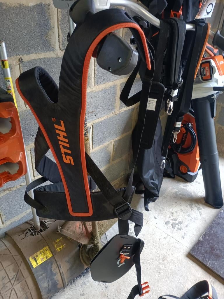 Harnais Stihl neuf, Enlèvement
