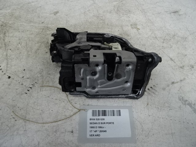 SERRURE DE PORTE ARRIÈRE DROITE BMW 5 serie (G30), Utilisé, Arrière, BMW