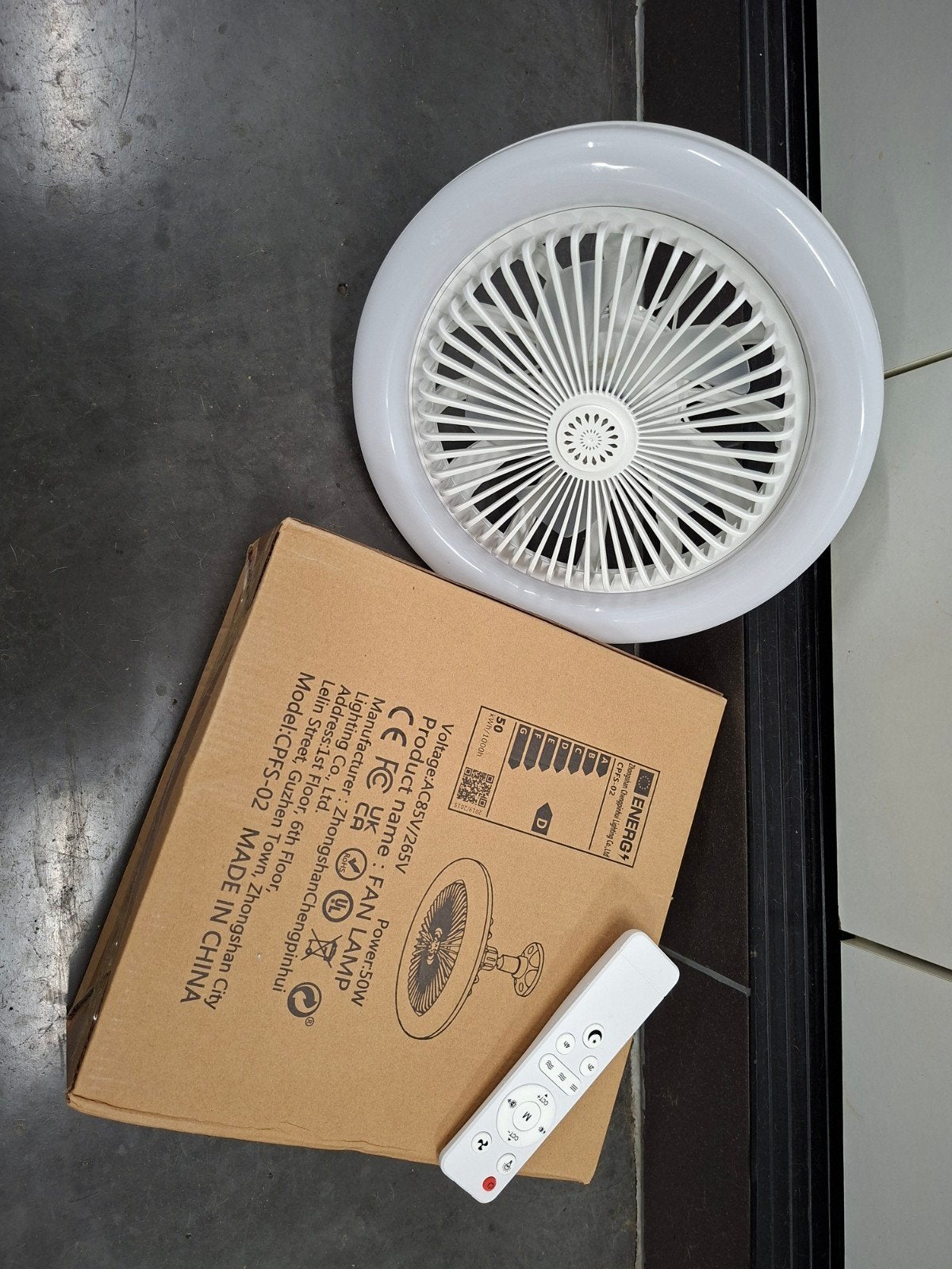 lamp met ingebouwde ventilator E27 aansluiting, Gloeilamp, Instelbaar wit, Nieuw, E27 (groot)