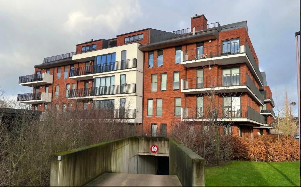 Ondergrondse parkeerplaats in Kontich, Immo, Garages & Places de parking, Province d'Anvers