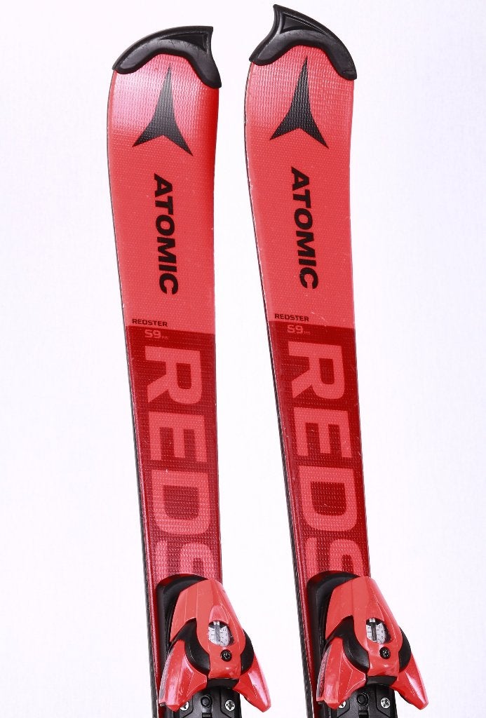 SKIS ATOMIC REDSTER S9 FIS JR 124 cm, noyau en bois puissant, Carving, Skis, Utilisé, Atomic