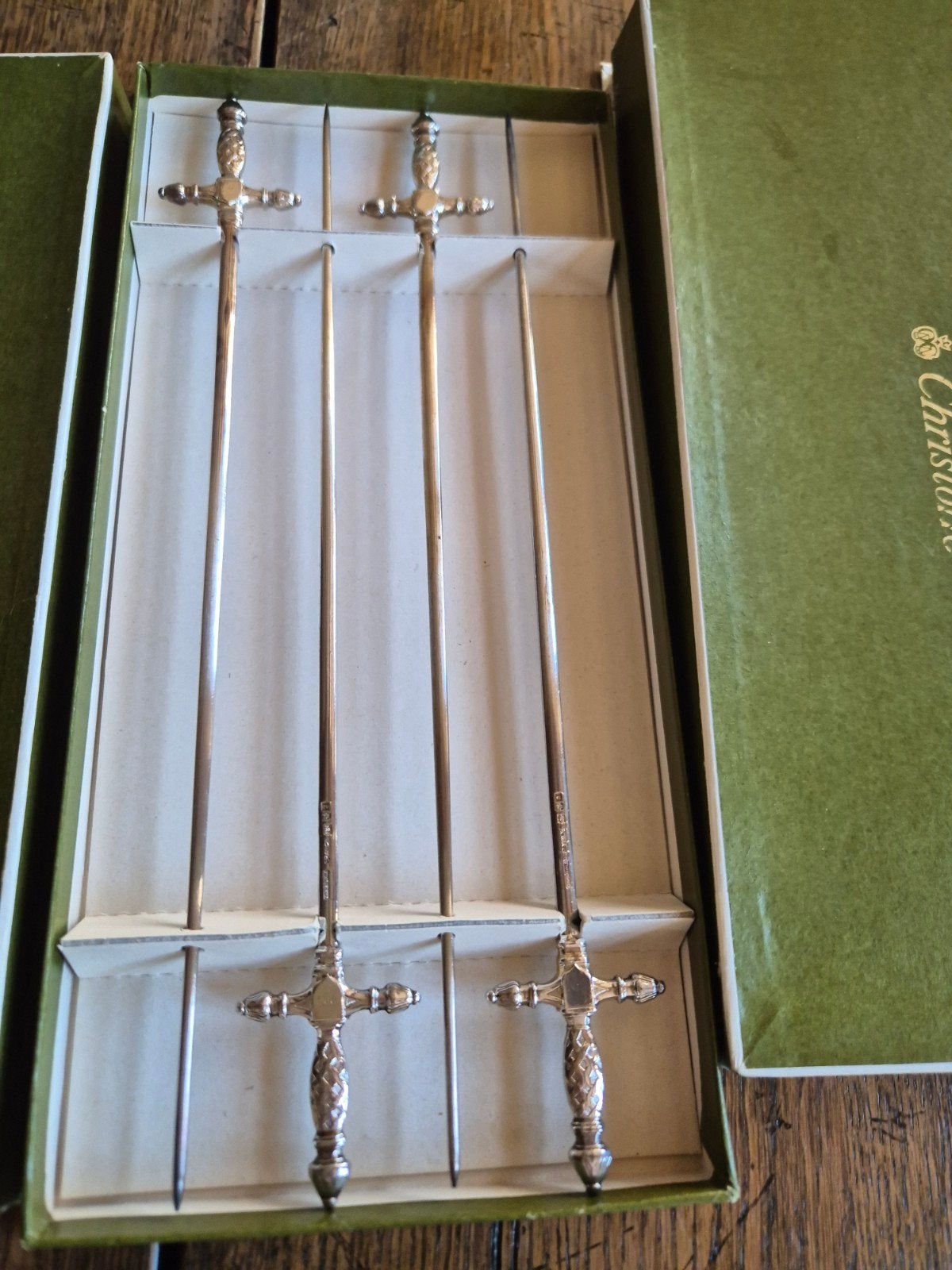 Vintage verziverde Christofle vleesspiezen, Antiek en Kunst, Ophalen