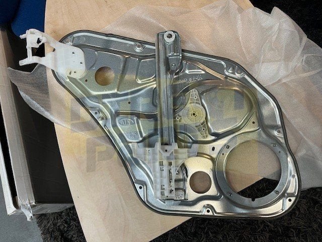Kia Sorento (11/09-2/15) Raammechaniek Rechts achterzijde (e, Neuf, Kia, -, -