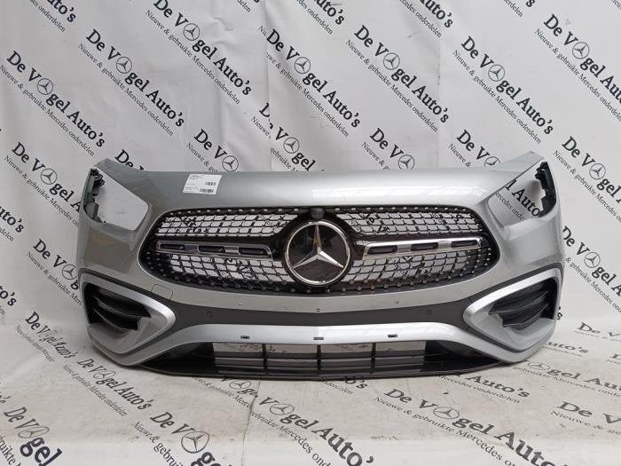 Voorbumper van een Mercedes GLA, Gebruikt, -, Ophalen of Verzenden, Bumper