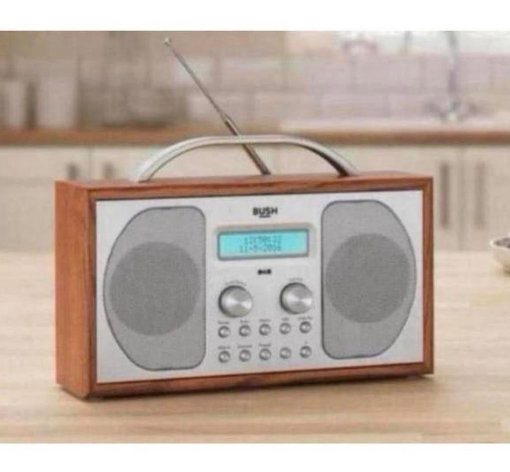 Alarme radio stéréo FM Bluetooth DAB Bush en bois, nouvelle, Enlèvement ou Envoi, Neuf, Radio