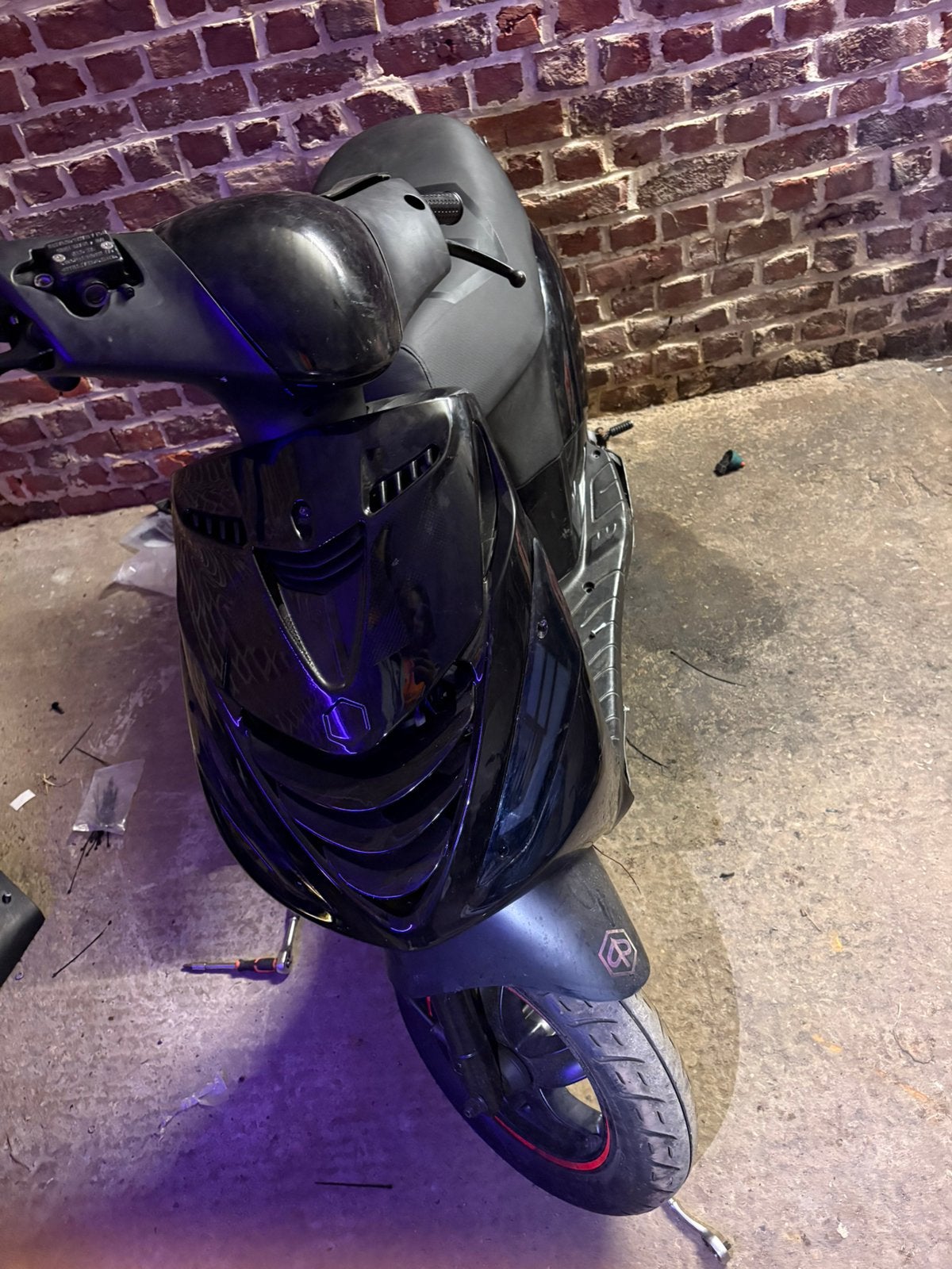 Zip 70cc 2takt, Motos, Tuning & Styling, Enlèvement ou Envoi