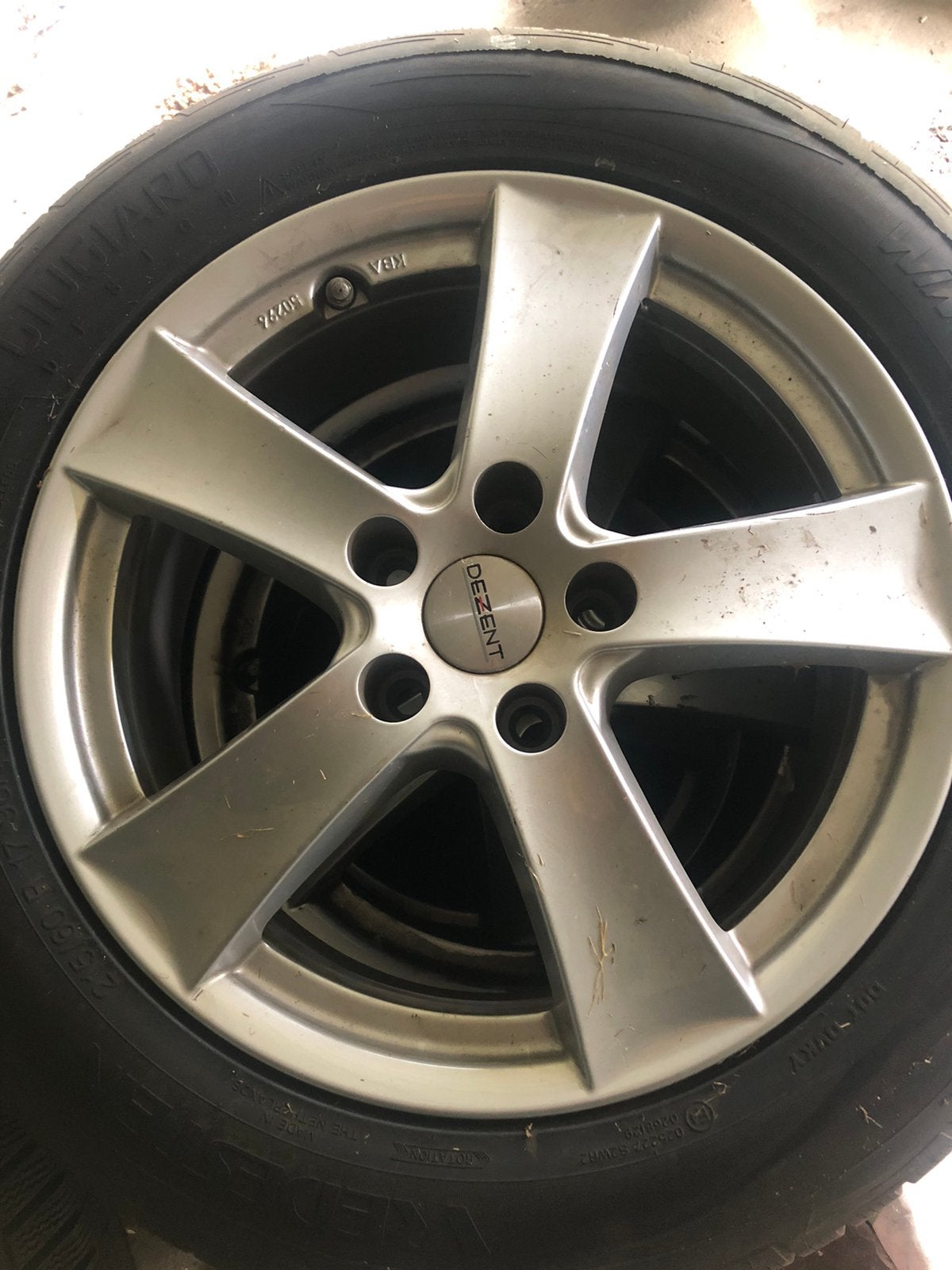 Banden Met Velgen!! 215 60 R17 96H DEZENT, Auto-onderdelen, Banden en Velgen, Ophalen, 17 inch, Personenwagen, Banden en Velgen