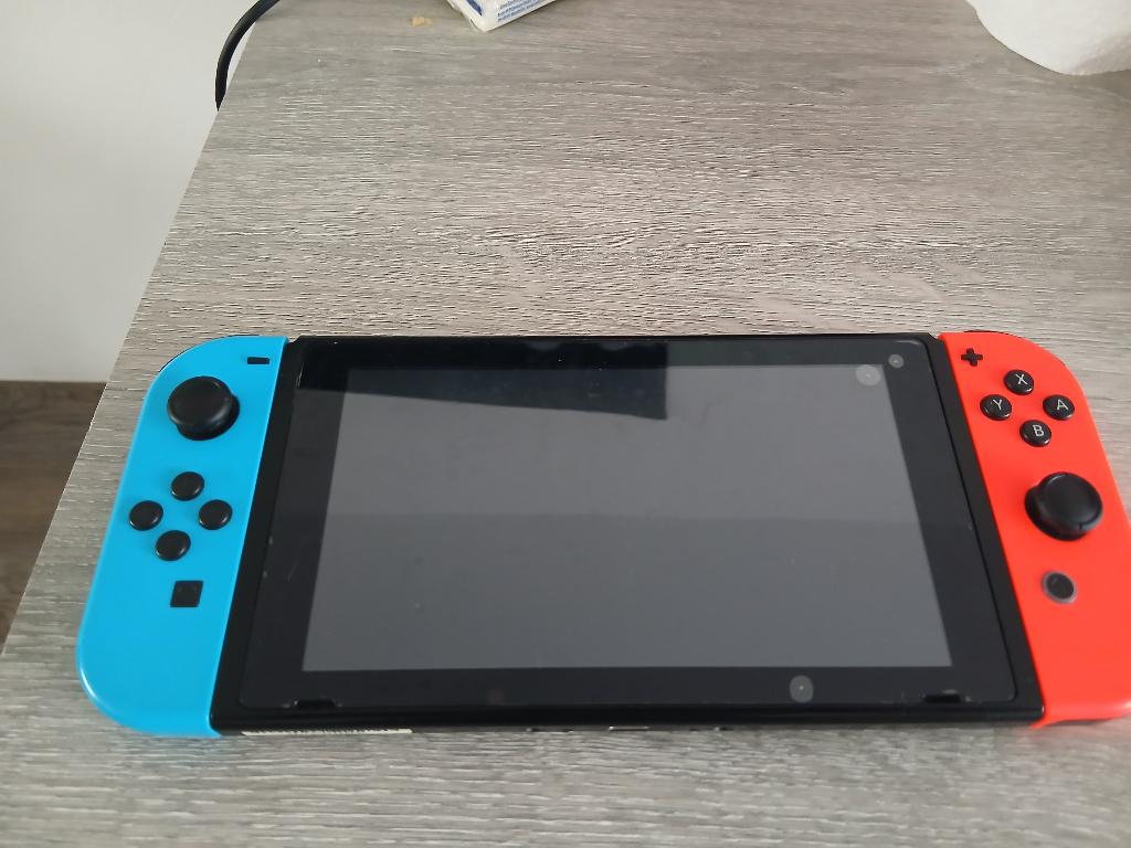 Nintendo switch (stick drift), Games en Spelcomputers, Spelcomputers | Nintendo Switch, Gebruikt, Switch Original, Zonder controller
