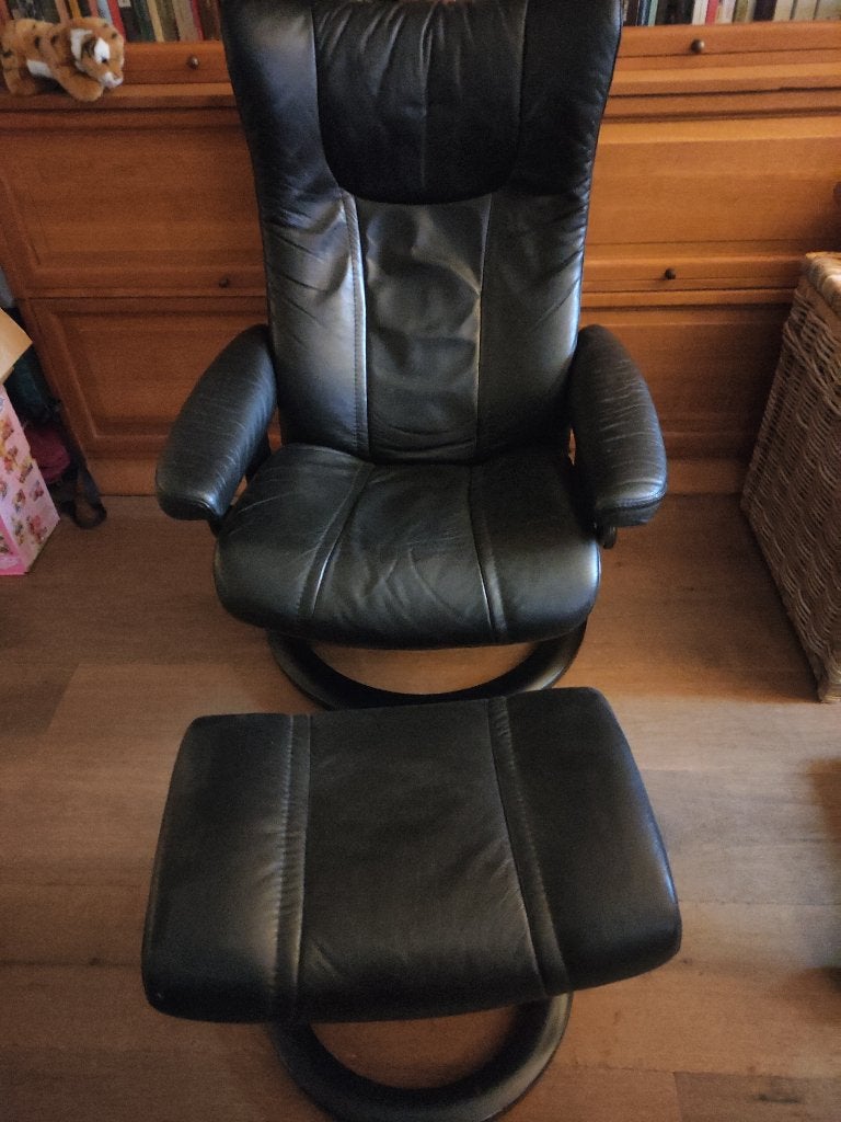 Zwarte handmatige relax zetel, Maison & Meubles, Enlèvement, Comme neuf, Une personne, Synthétique