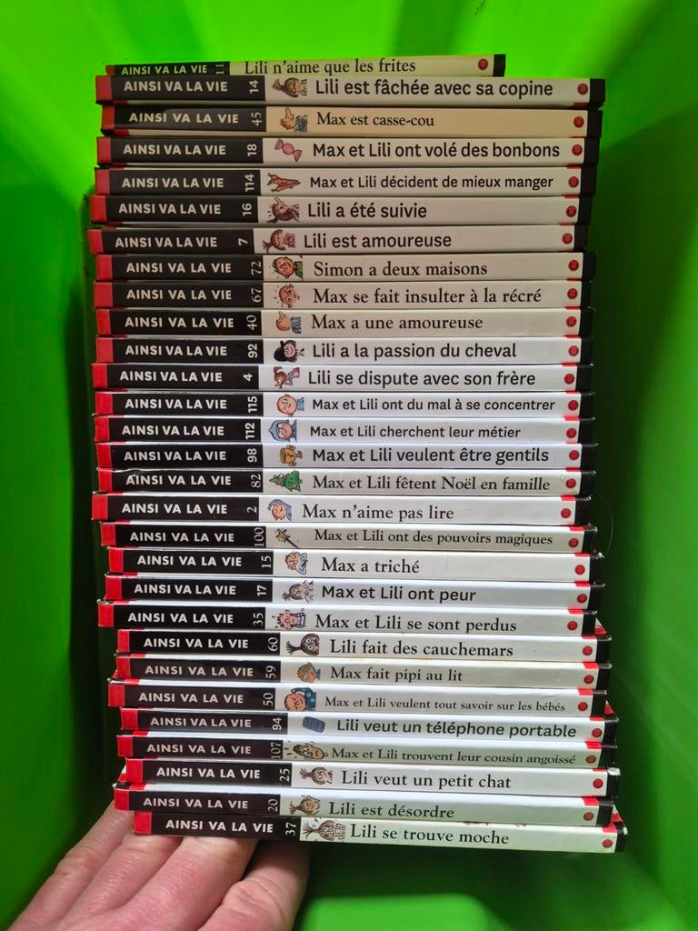 29 livres Ainsi va la vie - Max et Lili en bon état, Livres, Enlèvement ou Envoi, Comme neuf
