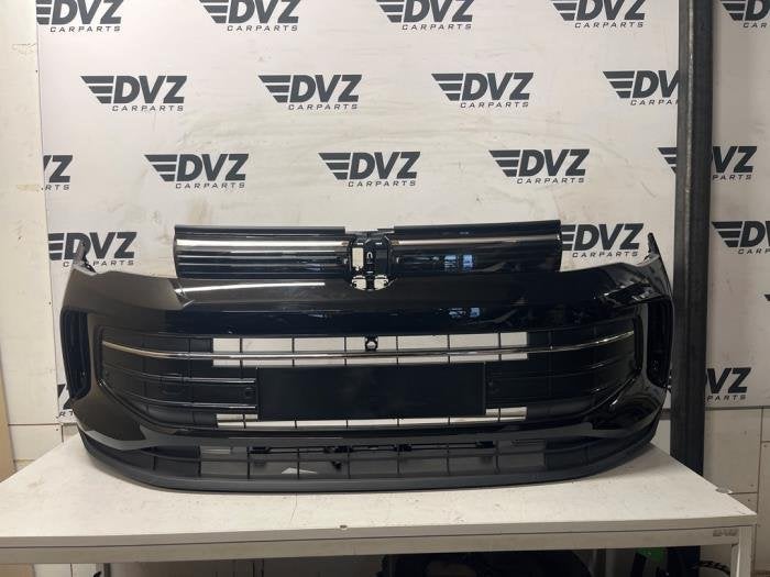 Voorbumper van een Volkswagen Tiguan (LY9T), Gebruikt, -, Volkswagen, -