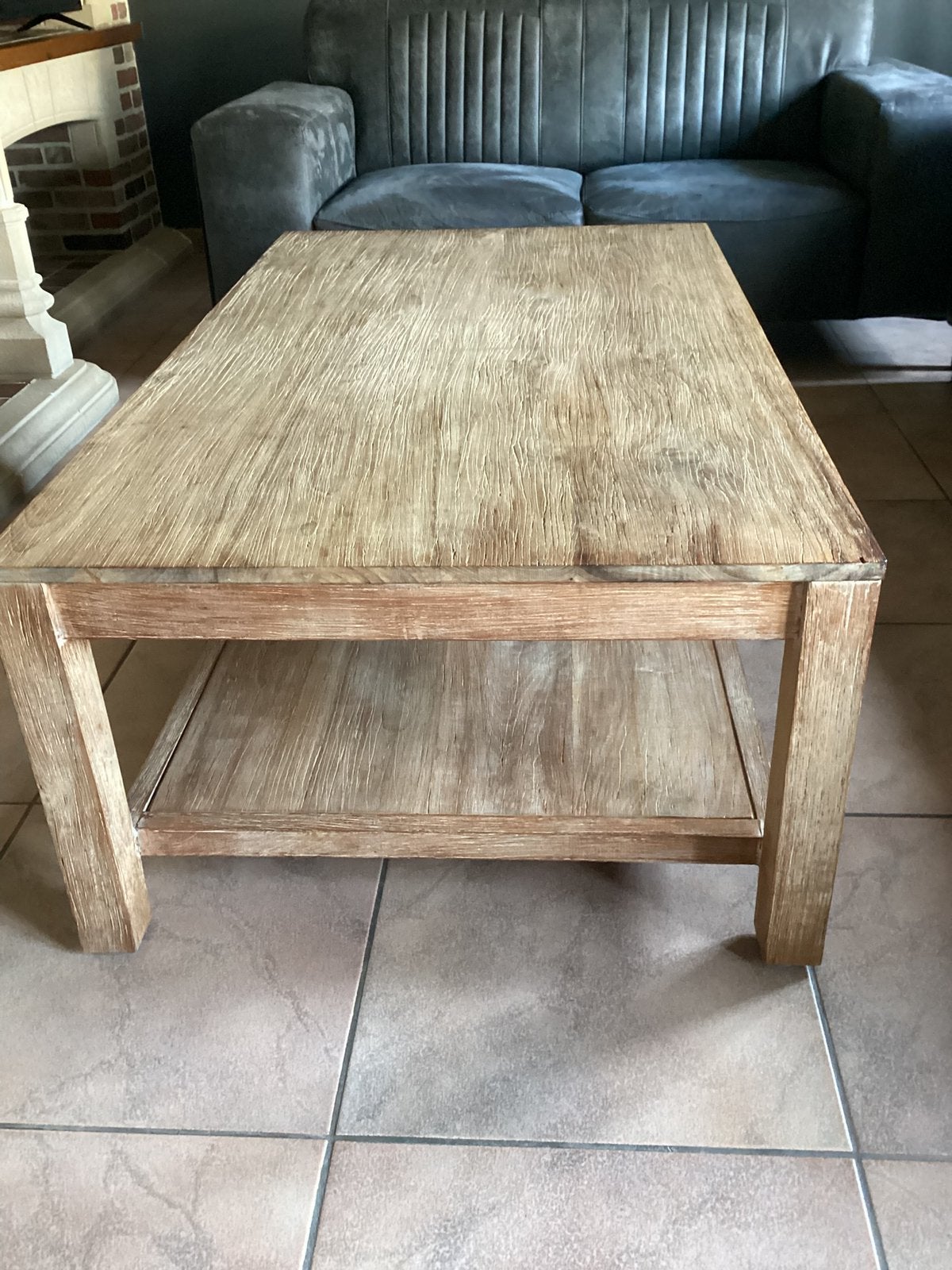 Belle table basse en bois de manguier, Maison & Meubles, Enlèvement, Comme neuf