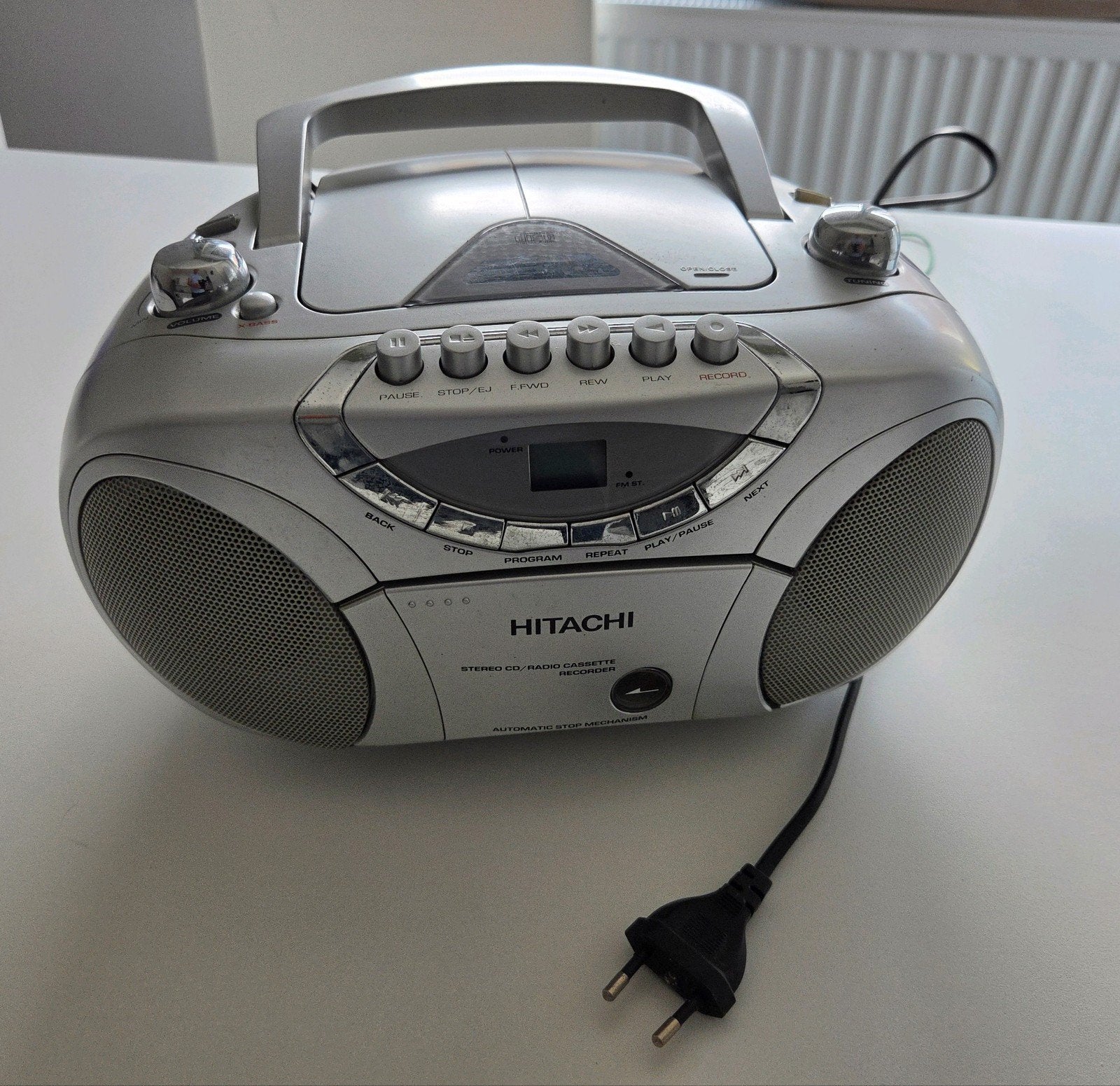 Hitachi radio en cd speler, Audio, Tv en Foto, Ophalen of Verzenden, Radio