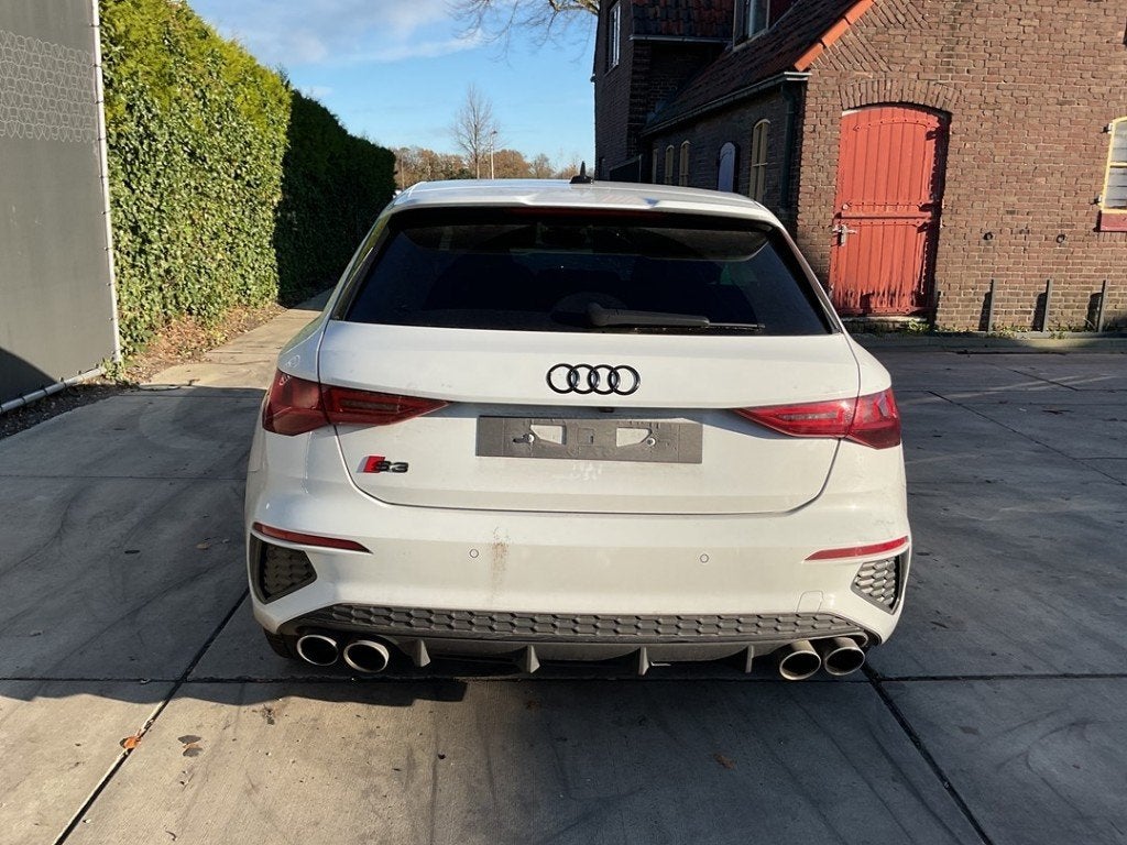 PARE-CHOCS ARRIÈRE Audi S3 Sportback (8YA) (01-2020/-), Autos : Pièces & Accessoires, Dhr. J. Ham, Arrière, Pare-chocs, Administratie@autoham.nl