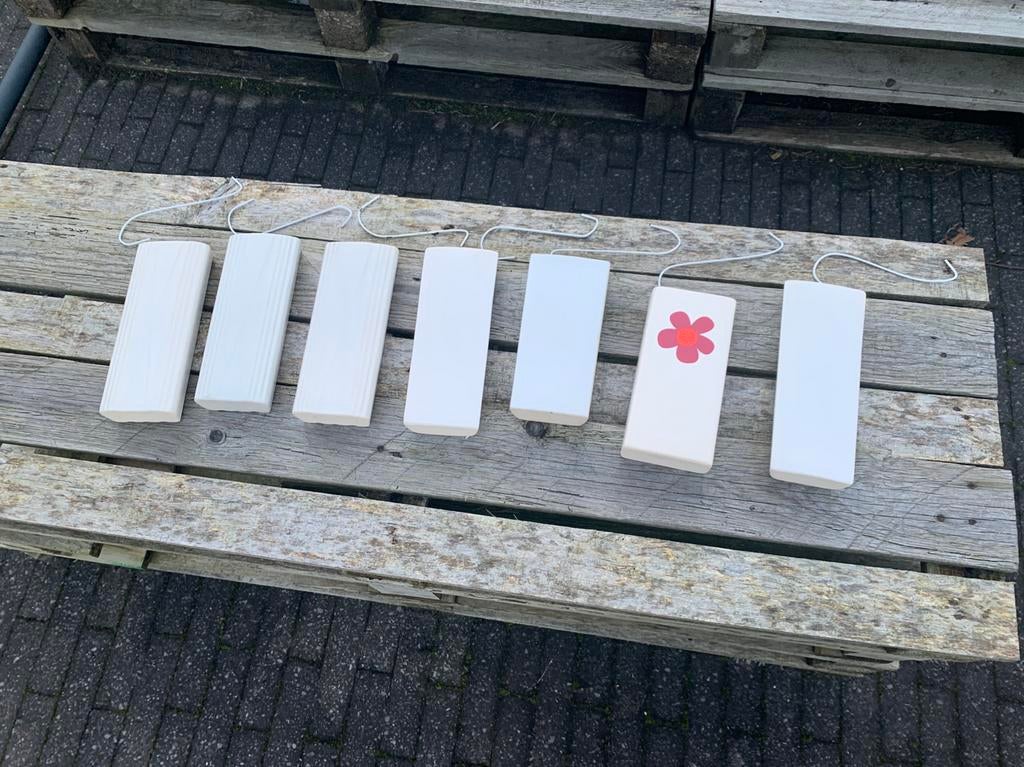 Porseleinen waterverdampers radiatoren, Ophalen, Zo goed als nieuw