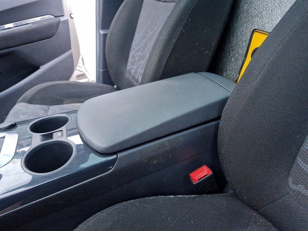 ACCOUDOIR CENTRAL 3008 I (0U / HU) (|7591S9|7591Q3|), Autos : Pièces & Accessoires, Kontakt-peugeot@peugeot.com, Utilisé, Peugeot Deutschland GmbH
