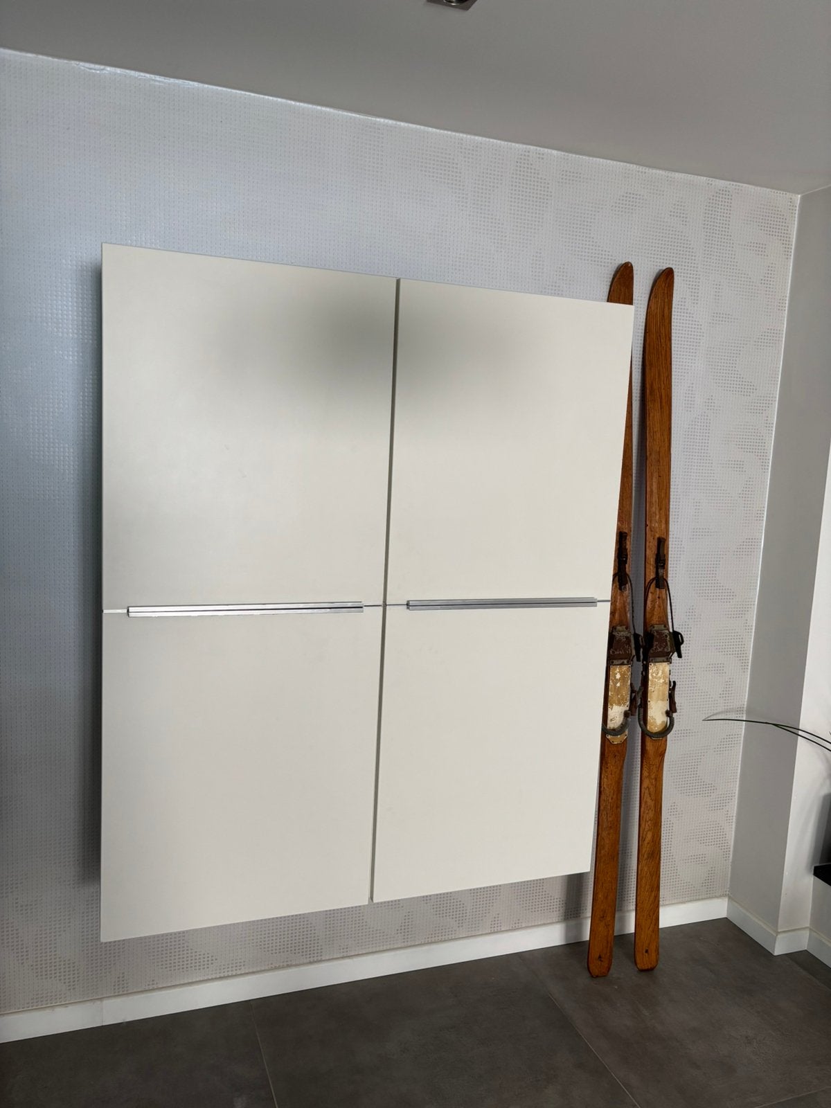 Witte wandkast, Huis en Inrichting, Ophalen, 100 tot 150 cm, Minder dan 150 cm, 25 tot 50 cm