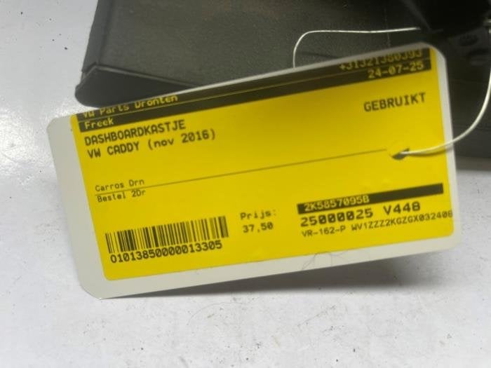 Dashboardkastje van een Volkswagen Caddy, Gebruikt, -, Volkswagen, -