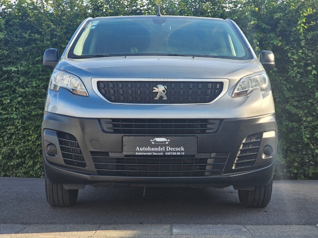 Peugeot expert L3 2l hdi dubbele cabine | 6ZIT | TREKHAAK, Auto's, Peugeot, 2500 kg, 6 zetels, https://public.car-pass.be/vhr/a6768756-3cb8-48f6-aaf3-40ded56bc750