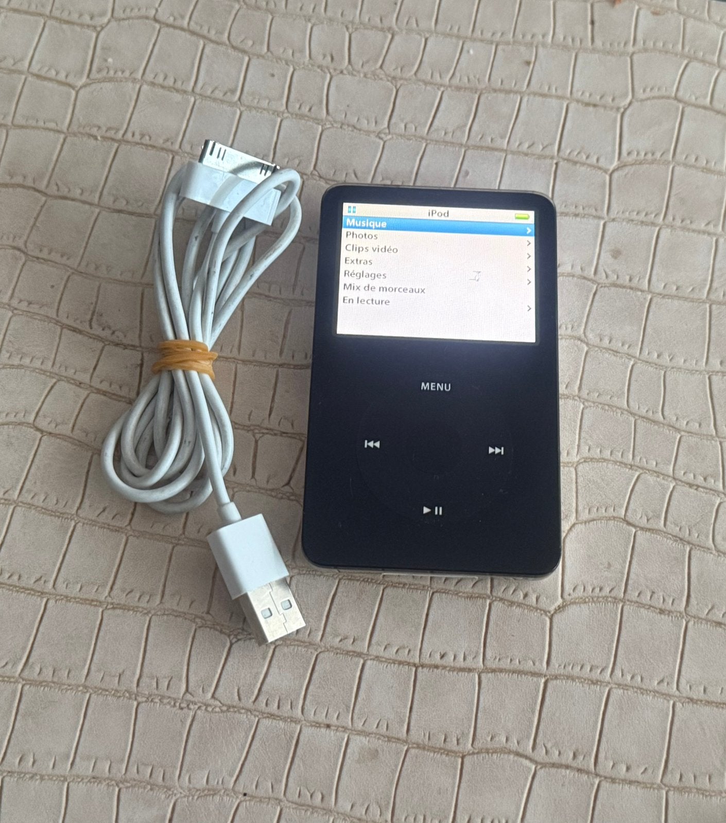 apple ipod classic 30gb noir generation 5.5, TV, Hi-fi & Vidéo, Lecteurs Mp3 | Apple iPod, Classic, Enlèvement ou Envoi, Comme neuf
