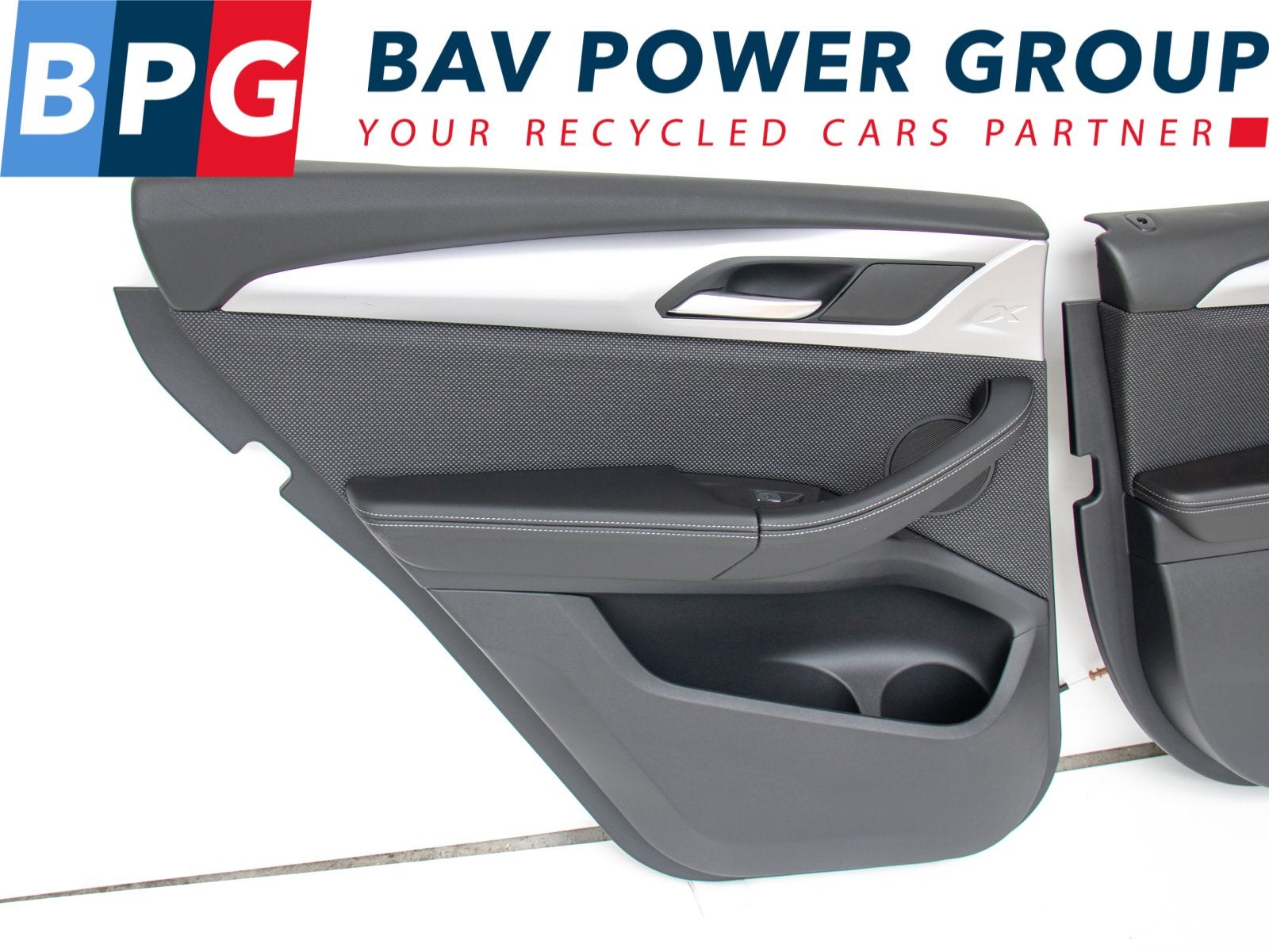PANNEAU DE PORTE ARRIÈRE GAUCHE BMW X3 (G01) (51427940087), Utilisé, BMW, Petuelring 130
80809  München, DE, Bayerische Motoren Werke AG