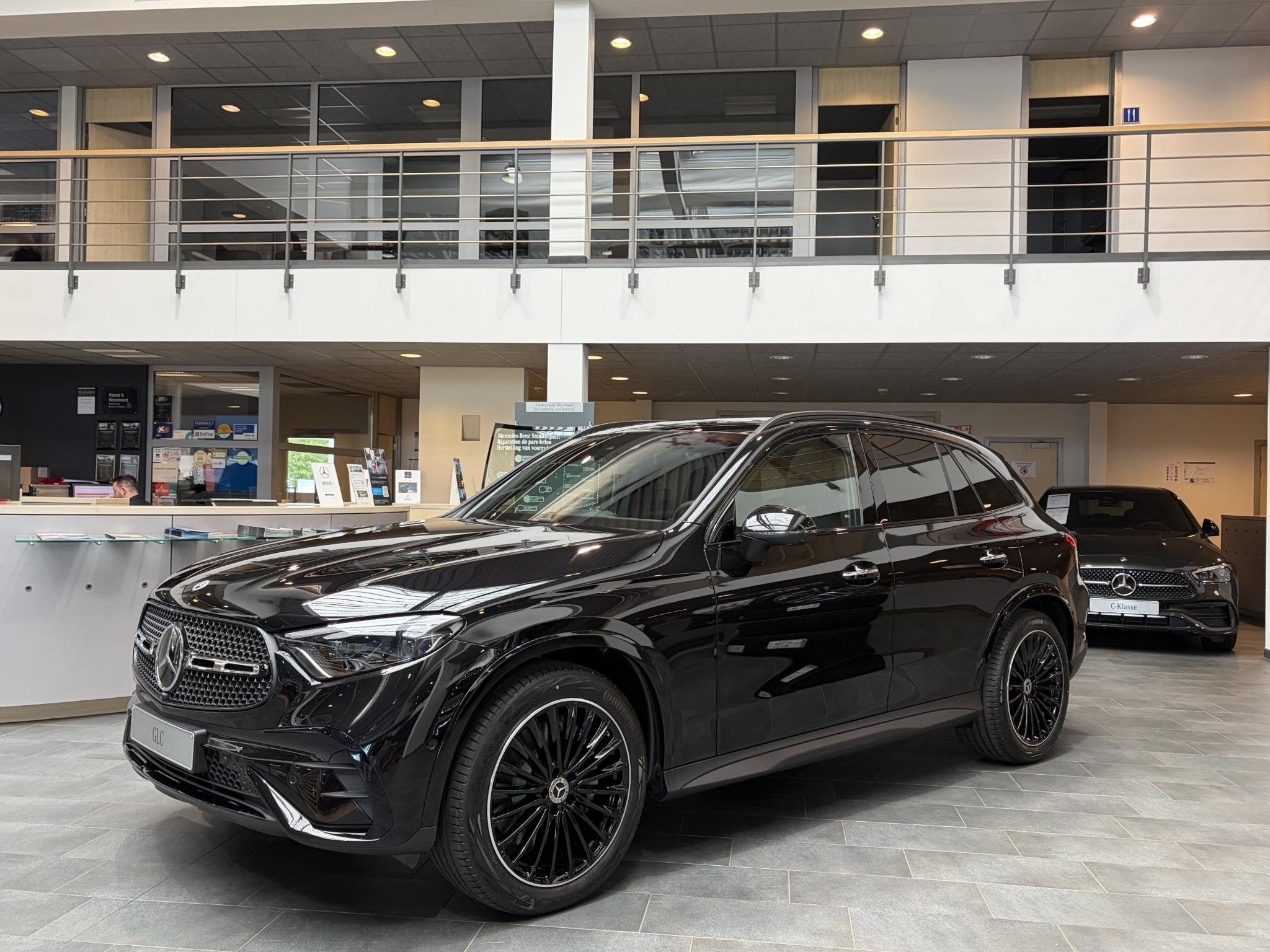 Mercedes-Benz GLC GLC 200 4MATIC Star Edition (automatique), Autos, Neuf, Achat, Entreprise, Noir