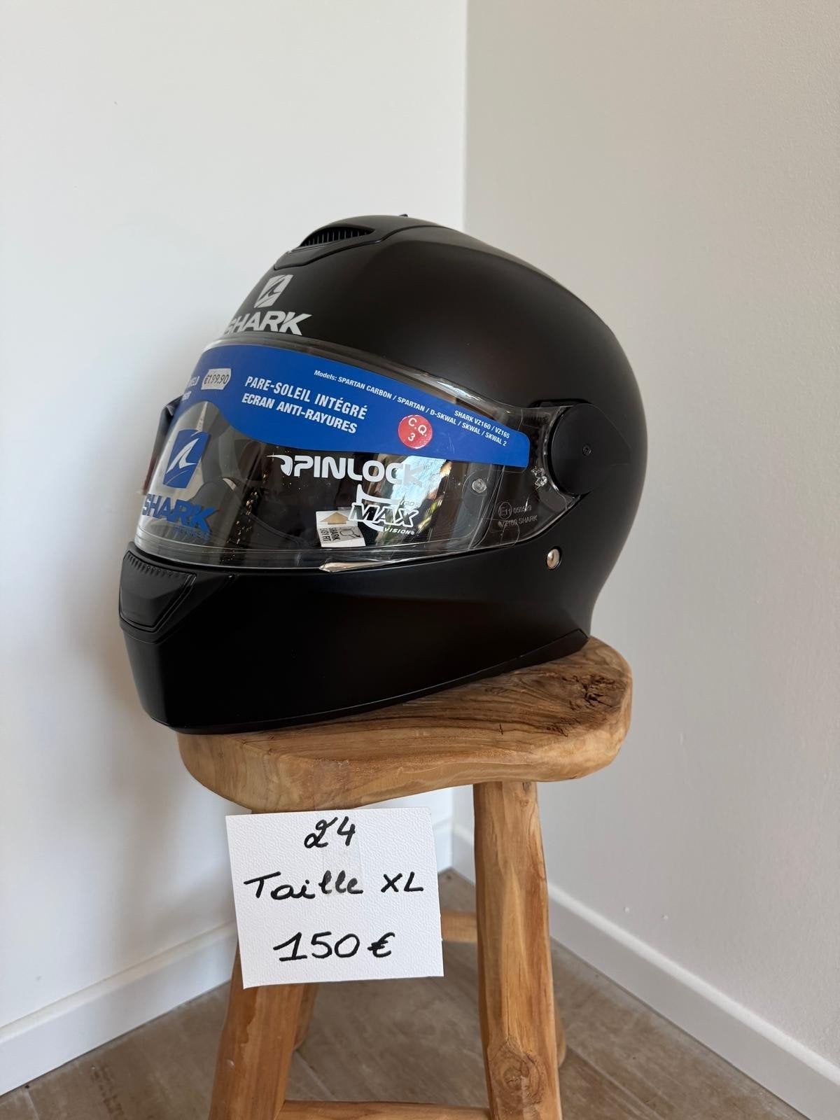lot de casques, Enlèvement