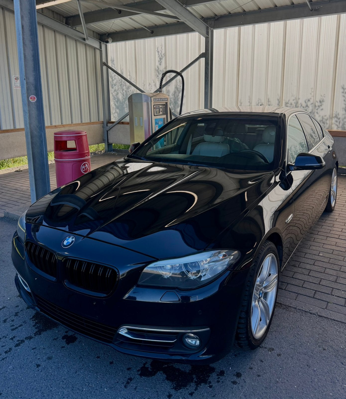 BMW 535ix uit 2015, Auto's, BMW, Automaat, Bedrijf, 4x4, 5 Reeks
