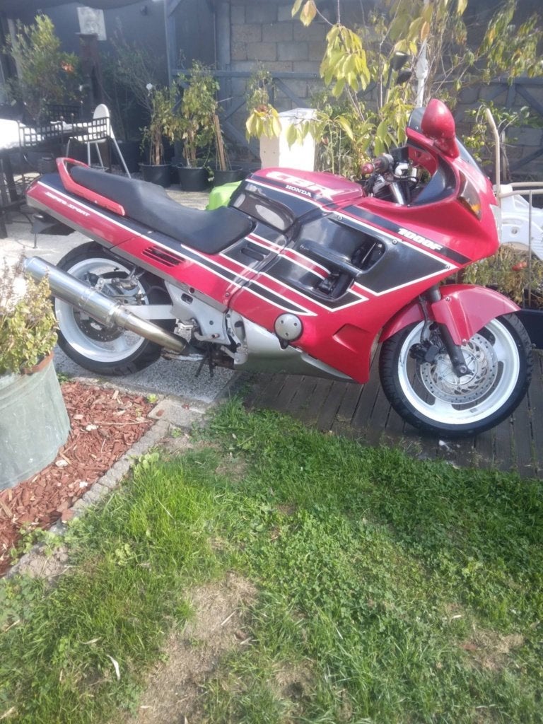 honda cbr 1000 f, Motoren, 4 cilinders, Motorrijbewijs A, Gebruikt, Handgeschakeld
