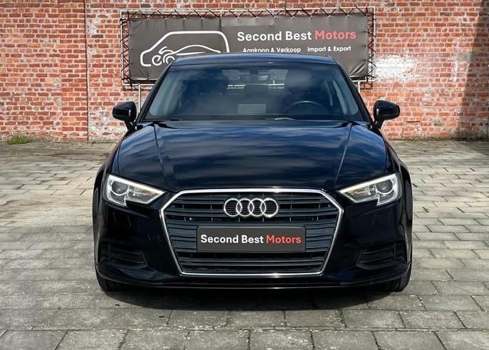 Audi A3 Berline 30 TFSI Benzine – Bouwjaar 2019 - Topstaat, Auto's, Voorwielaandrijving, 4 deurs, Stof, Zwart