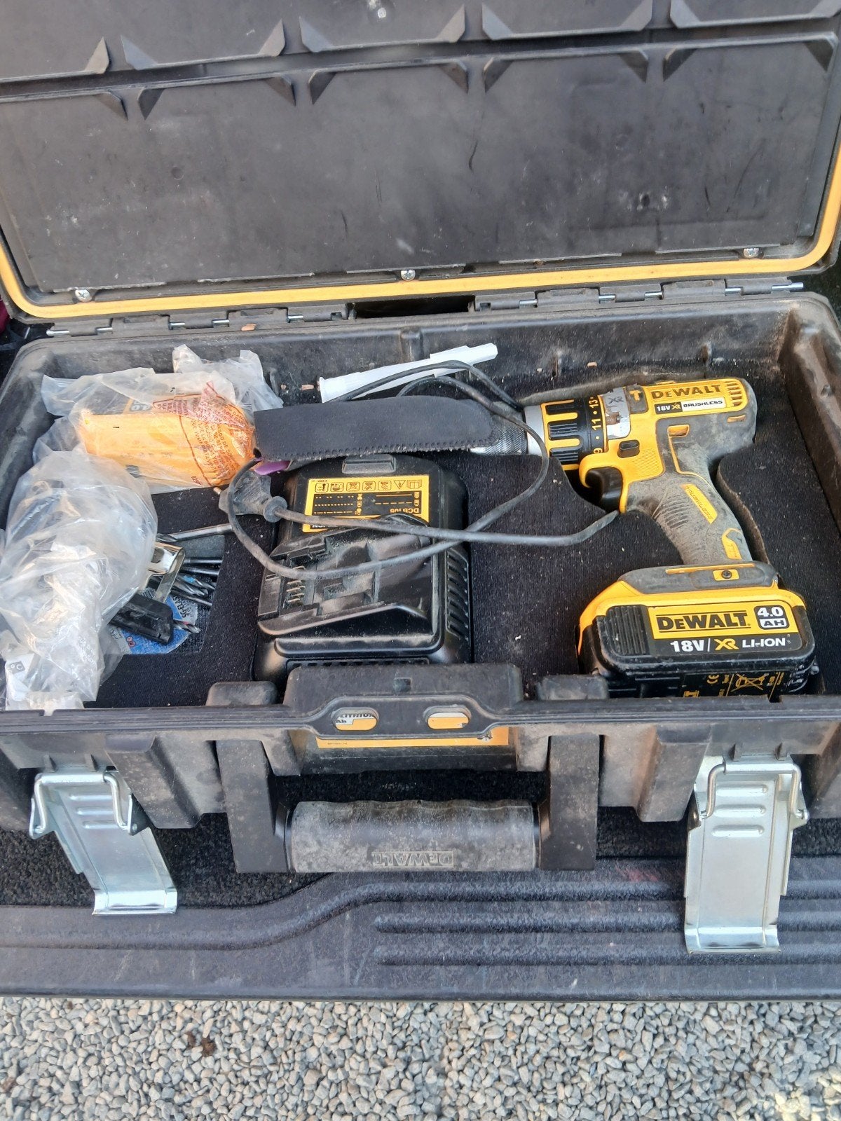 draadloze boormachine dewalt, Bricolage & Construction, Outillage | Foreuses, Vitesse variable, Enlèvement, Utilisé, Foreuse et Perceuse